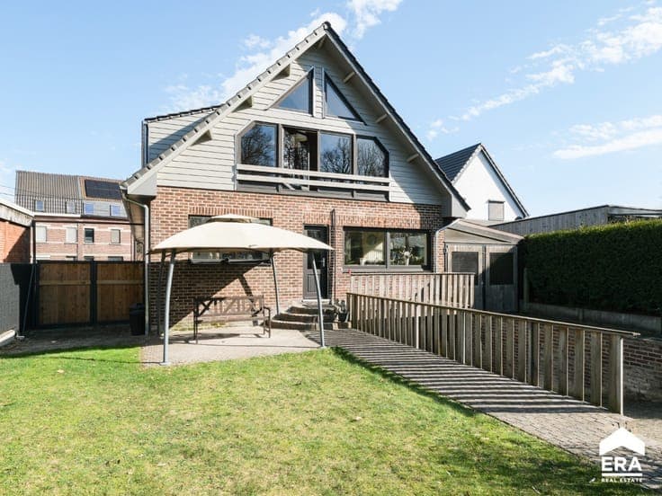 Spacious dual-home in quiet street, Genk