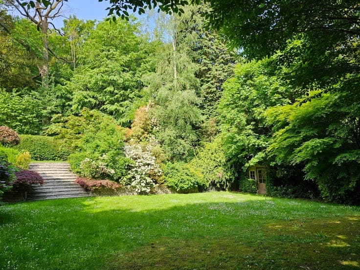 Superb MODULABLE villa in Uccle. Garden 1974 m²