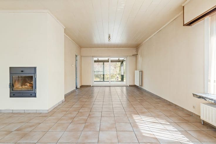 Centrally located detached house with lots of potential