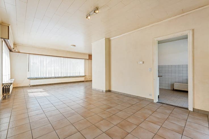 Centrally located detached house with lots of potential
