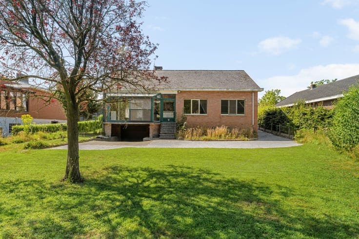 Centrally located detached house with lots of potential