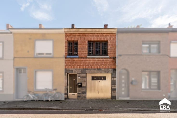 Family home with garage in Tienen