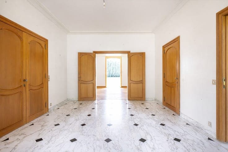 Mons - Exceptional property on nearly 2 hectares