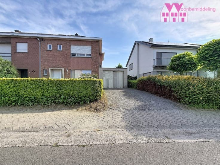 Wichelen (Serskamp): Halfopen woning met garage, biotuin ...