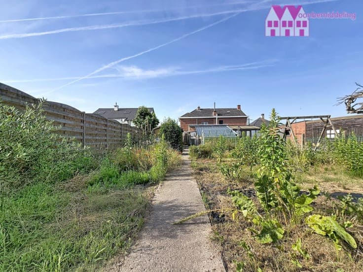 Wichelen (Serskamp): Halfopen woning met garage, biotuin ...
