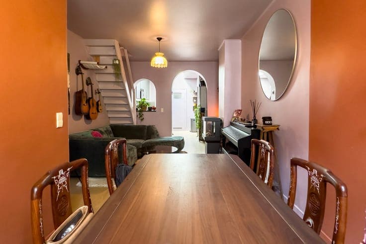 Charmante woning met 2 tot 3 slaapkamers te koop in Gent.