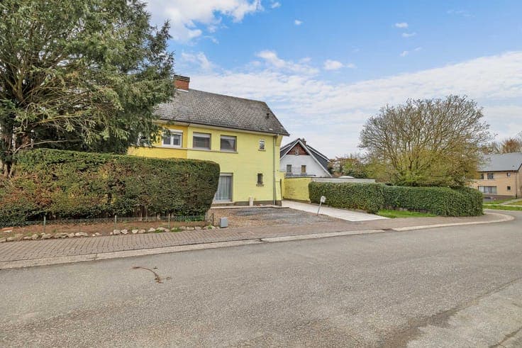 House in Ternat