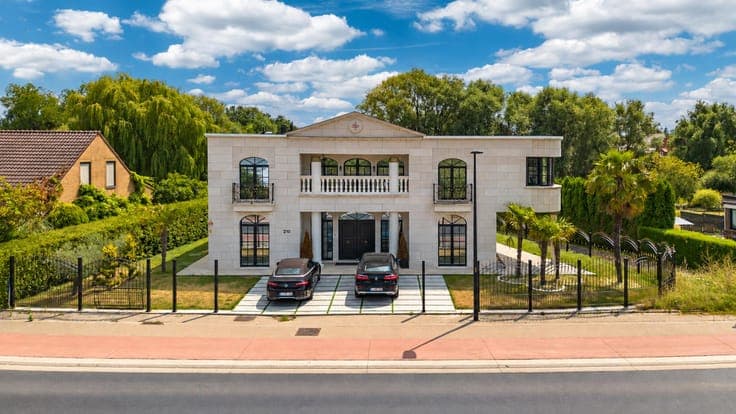 Superb 4D Villa - 4BR - Terrace - Garden - Pool - Sauna