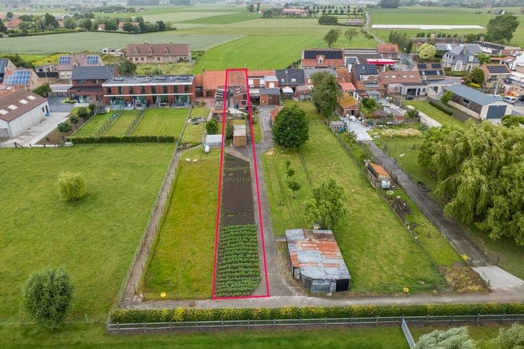House for sale in Woesten with 3 bedrooms, garage and garden