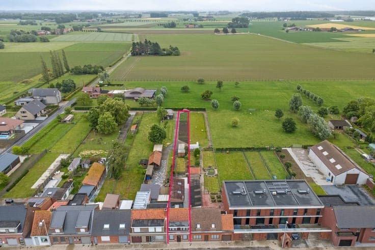 House for sale in Woesten with 3 bedrooms, garage and garden