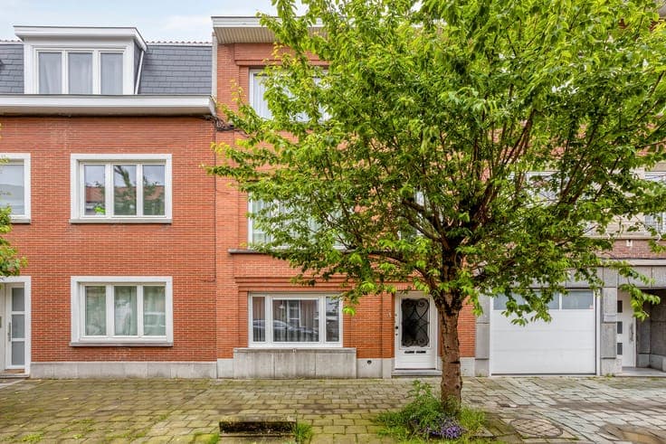 Renovated family home with 3 bedrooms in Anderlecht