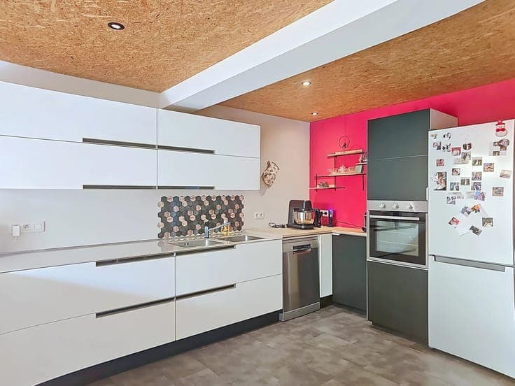 Spacious 3-Bedroom Village House in Hannut
