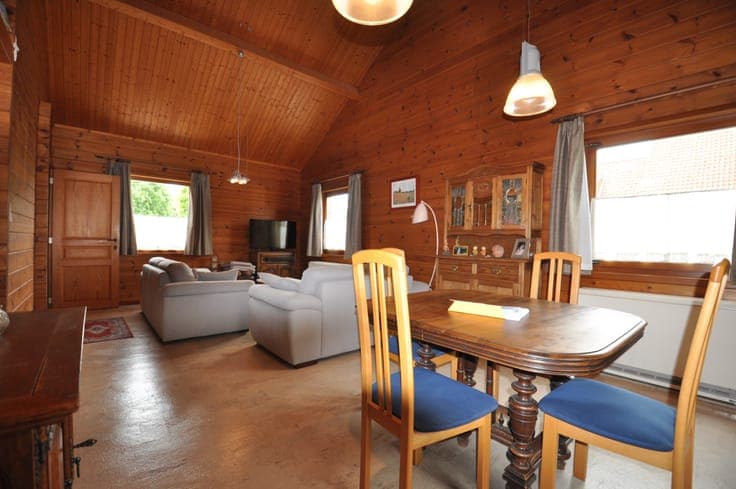 Alleenstaande woning te Oudenburg !