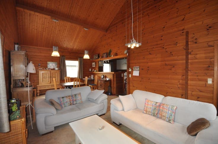 Alleenstaande woning te Oudenburg !
