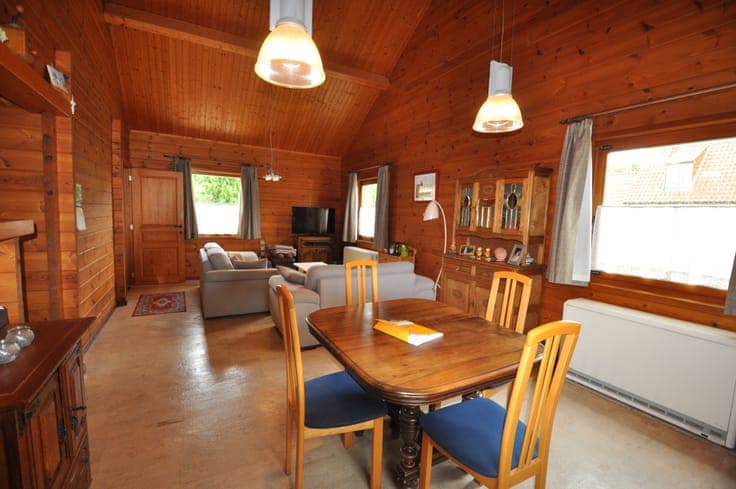 Alleenstaande woning te Oudenburg !