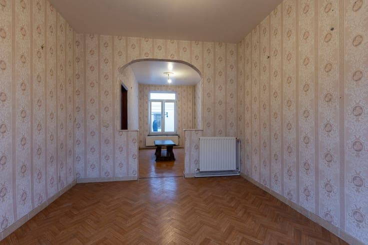 Five-bedroom single-family home in the center of Jette