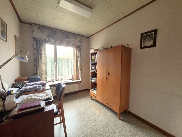 RUIME BUNGALOW MET UITZONDERLIJK POTENTIEEL TE OOSTAKKER