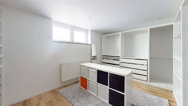 3 Façades Entité très calme