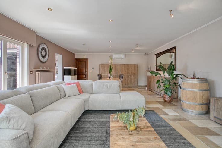 FOR SALE: Ready to move in family home in Harelbeke (Hulste)