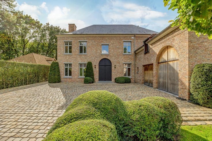 Exclusive home of 459 m² in Herentals