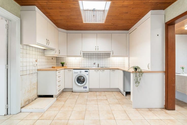 House with garage for sale in Kuurne