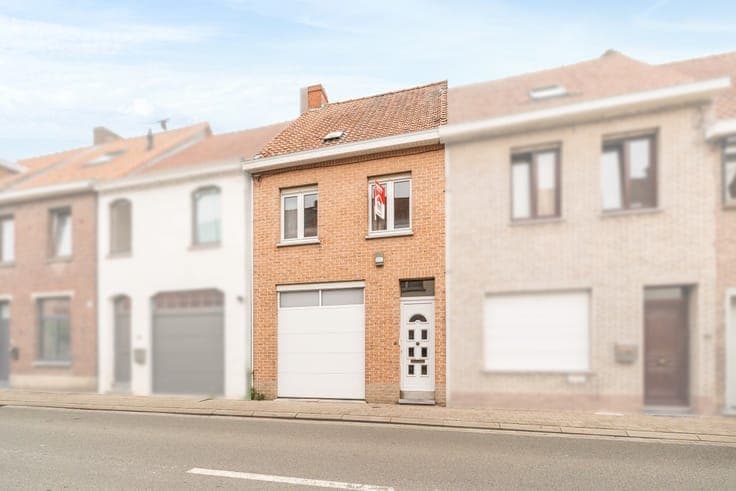 House with garage for sale in Kuurne