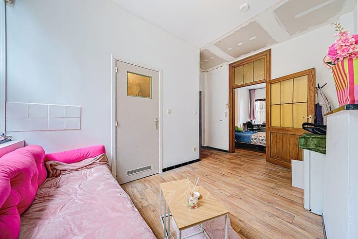 Turnkey shared accommodation building in Roture