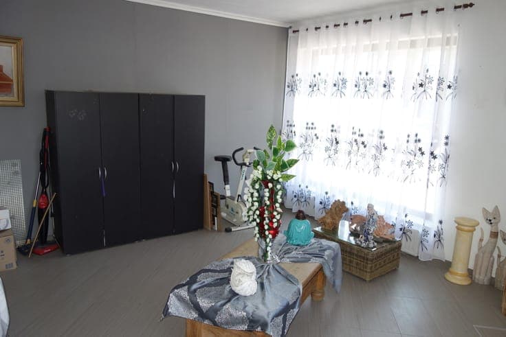 Investment property in Courcelles Trazegnies