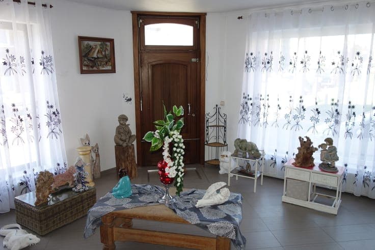 Investment property in Courcelles Trazegnies