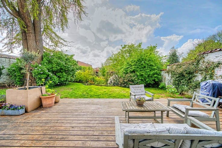 Val Duchesse – Renovated 1900s villa, 490 m² – 9 ares, south
