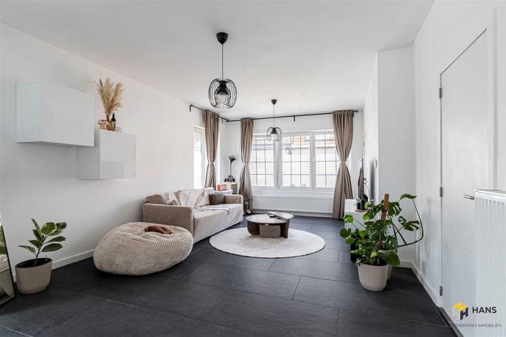Woning op topligging met 3 slpks