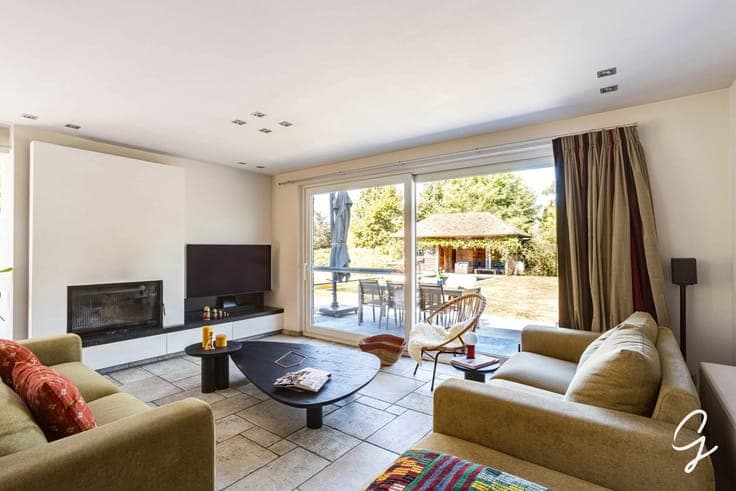 EKE:Exclusive villa on a large estate with a swimming pond!