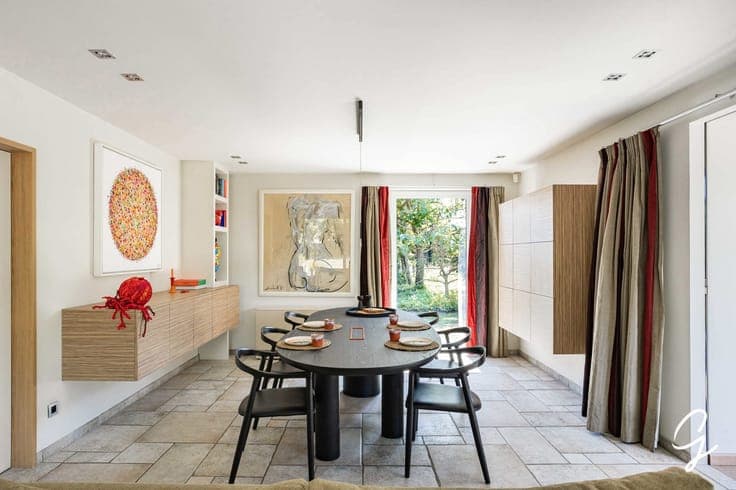 EKE:Exclusive villa on a large estate with a swimming pond!