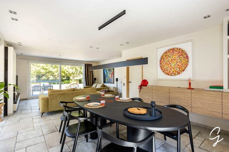 EKE:Exclusive villa on a large estate with a swimming pond!
