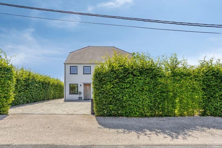A magnificent newly built home in 2019 on a cul-de-sac