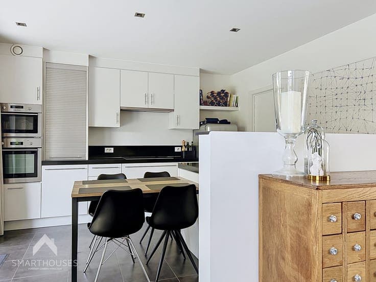 Move-in ready home with 4 bedrooms, a garage and a landscape