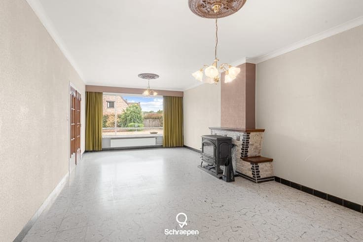 Te renoveren gezinswoning (281 m²) met 3 slpks op een per...