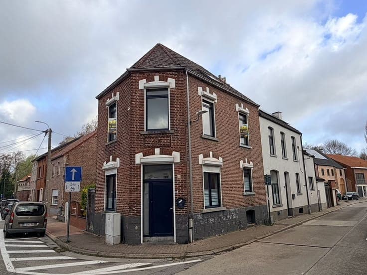 Knusse woning met extra berging en perceel tuinzone - con...