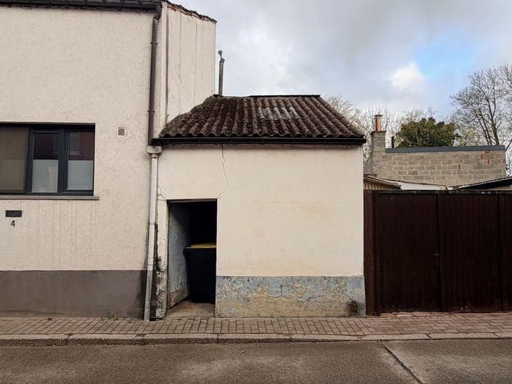 Knusse woning met extra berging en perceel tuinzone - con...