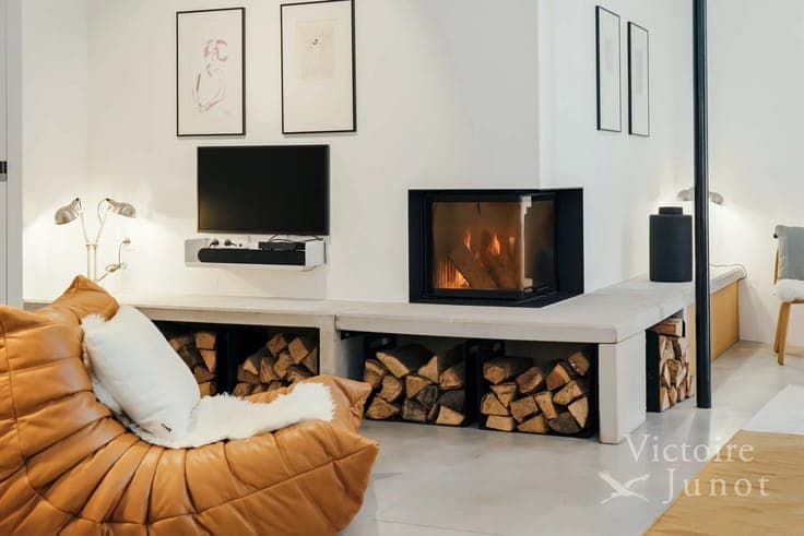 Modernist architect-designed house