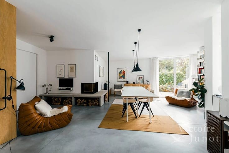 Modernist architect-designed house
