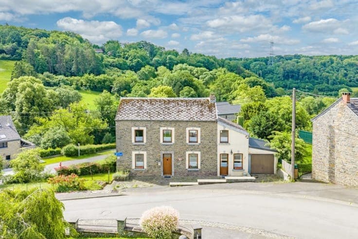 Stone house with garden and garage in Comblain-Fairon