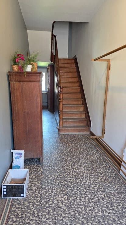 Spacious renovated house, ready to move into