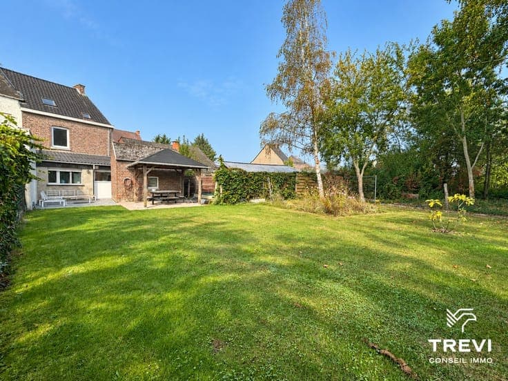 Jolie maison entièrement rénovée avec jardin