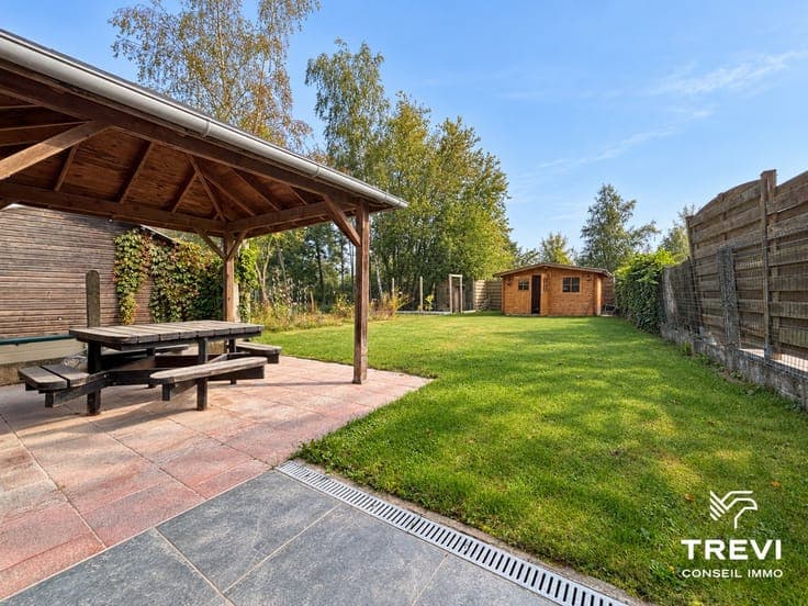 Jolie maison entièrement rénovée avec jardin