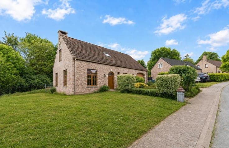 8A 40CA - 150m² - OUEST - 4 CH - POSS. PLAIN PIED.