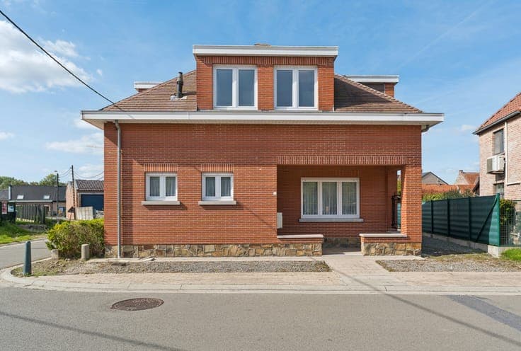 House in Ninove