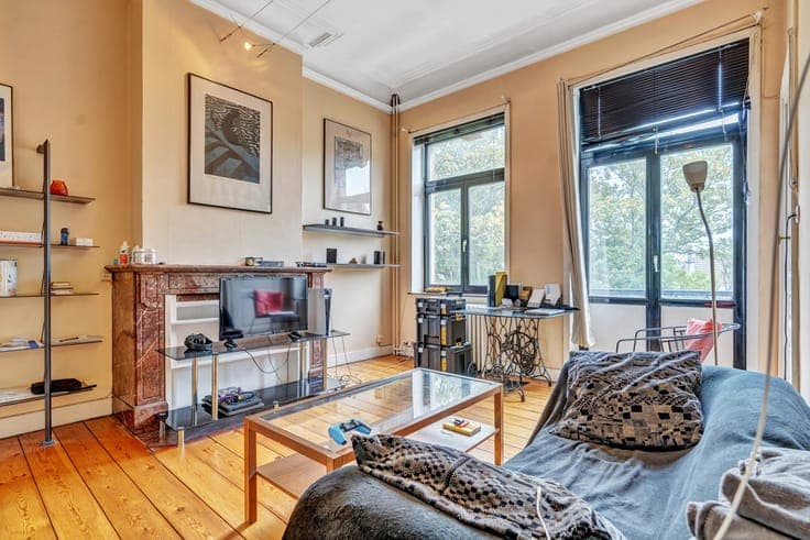 ±380 m² house next to the European Parliament!
