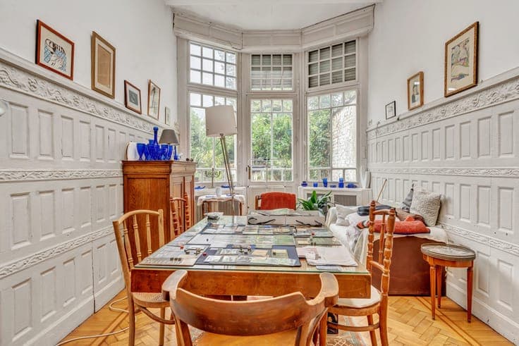 ±380 m² house next to the European Parliament!