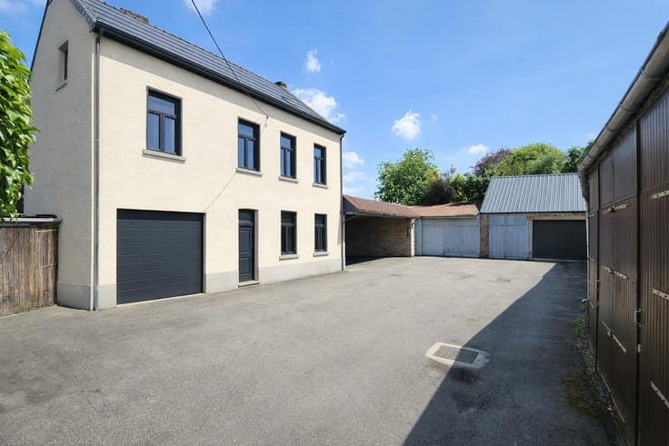 House in Nivelles